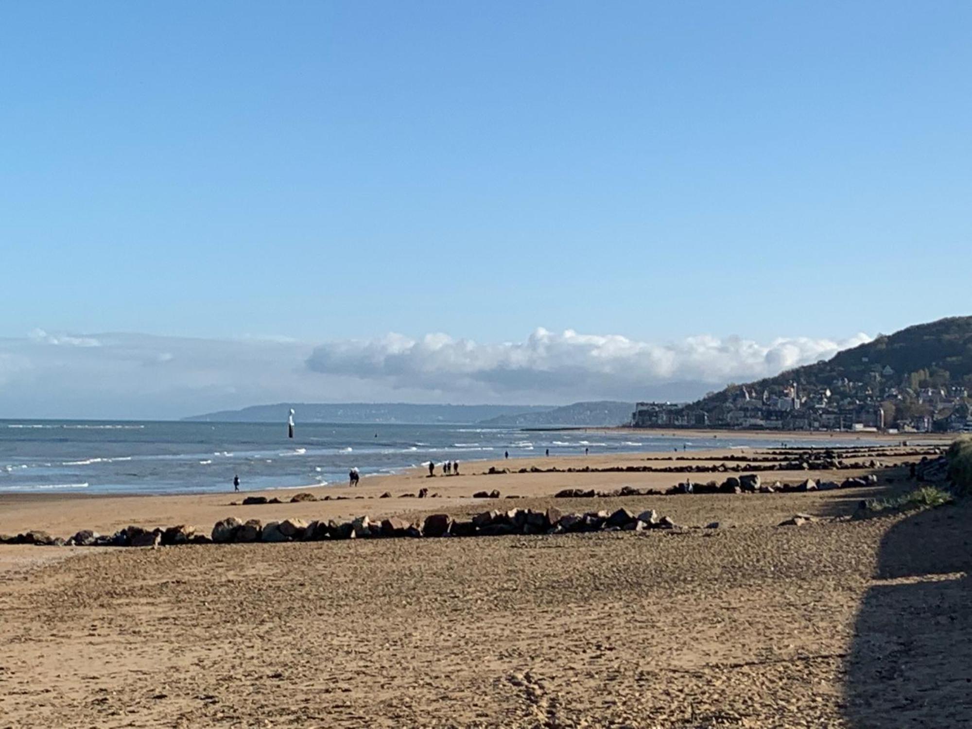 Côte D'azur: Beachside Retreat With Nautical Adventures Dives-sur-Mer